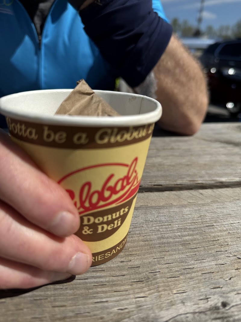 Global Donuts & Deli photo 4