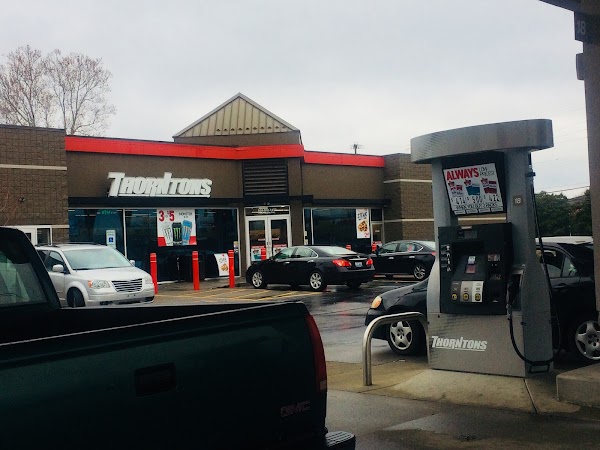 THORNTONS #261163 exterior