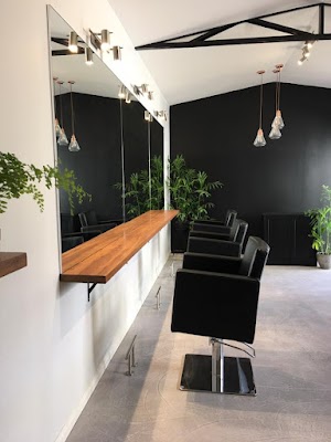 Little House Of Hair photo 2