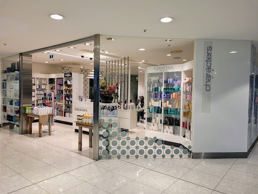 Characters Hair photo 3