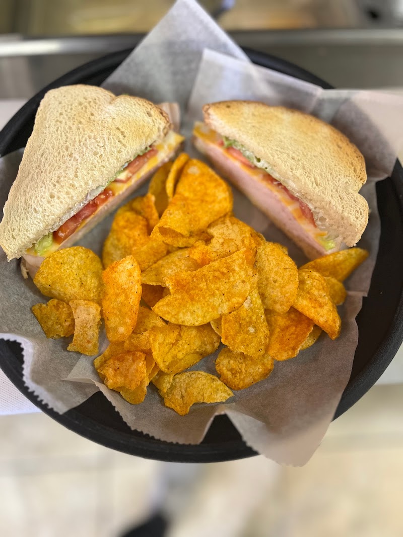 E’s Old Town Coffee and Eatery photo 2