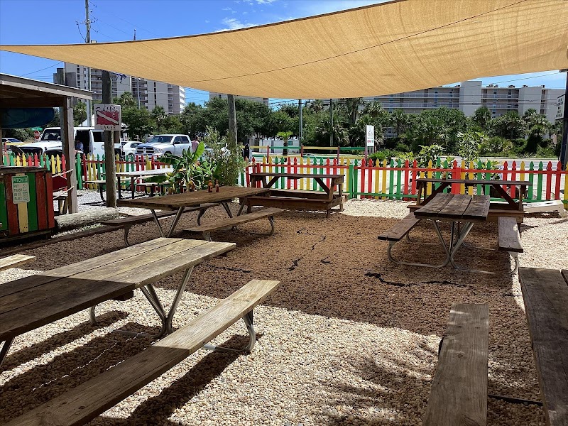 Finns Island Style Grub + Finns Barista Bar and Snack Shack photo 1