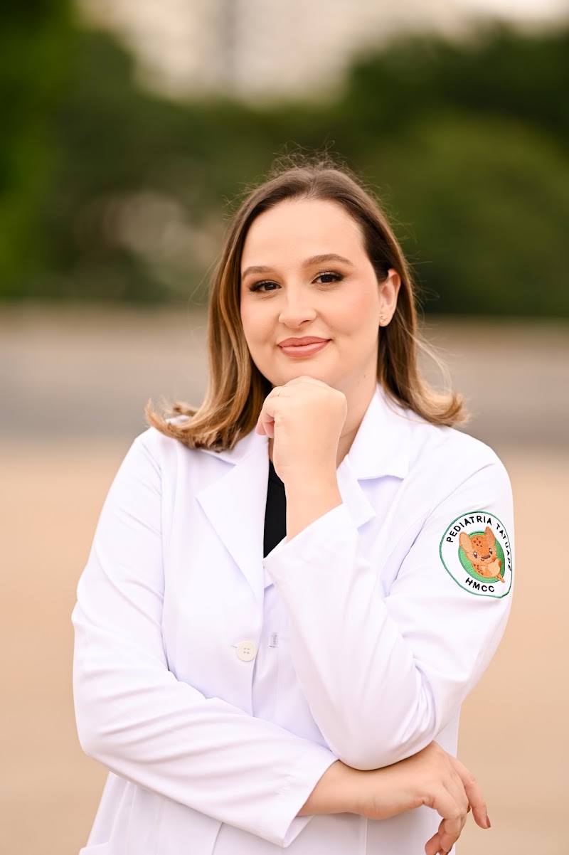 Foto de Dra Ágatha Ayres - Pediatra