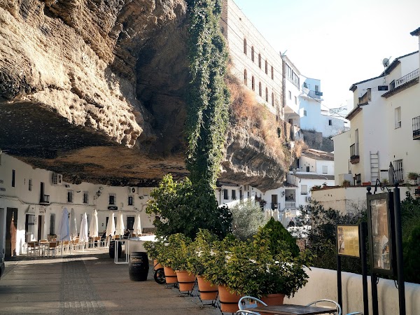 Calle Cuevas del Sol 1