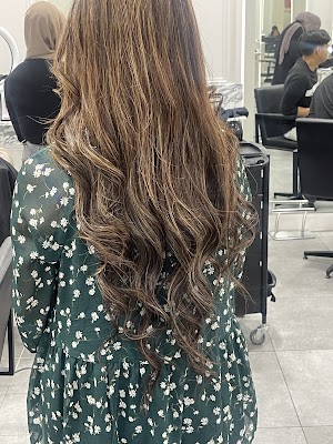 Colour x lounge photo 2