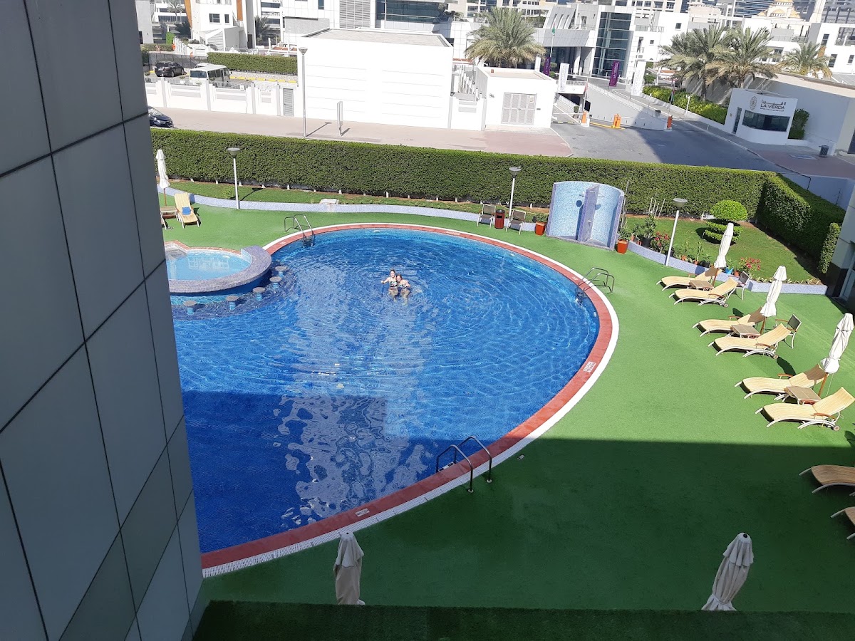 Sunday Marina View Hotel Apartments 3
