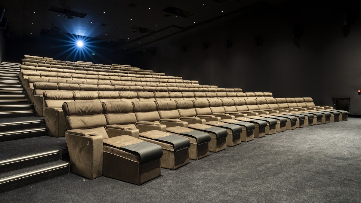 Pathé Parnasse, vue extérieure