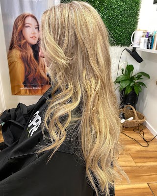 Confident Hair Underwood photo 2