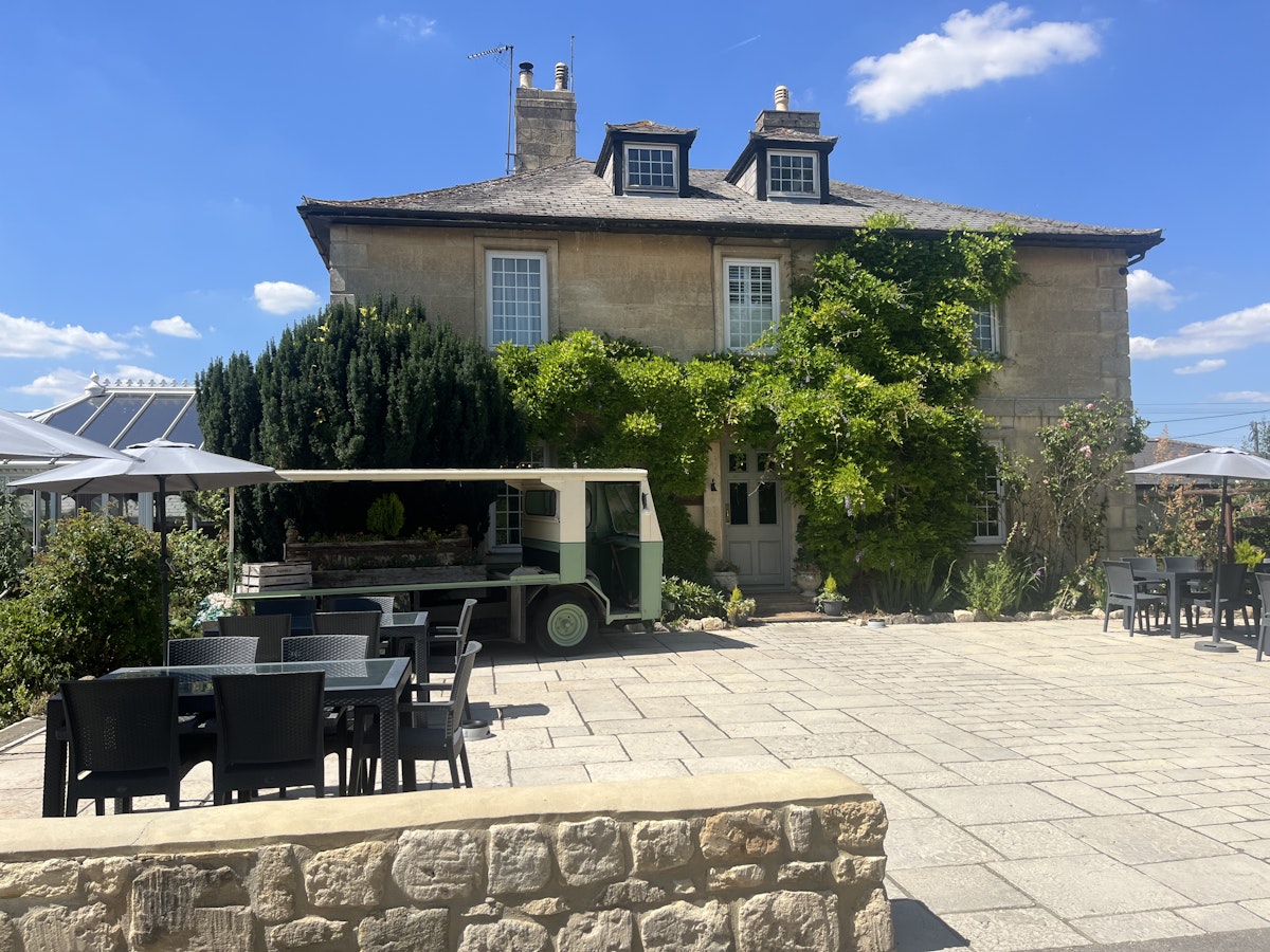 Widbrook Grange, dog-friendly hotel in Bath