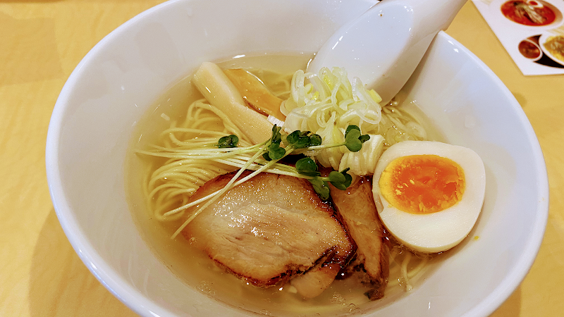ラーメン 光（ひかり） 写真2