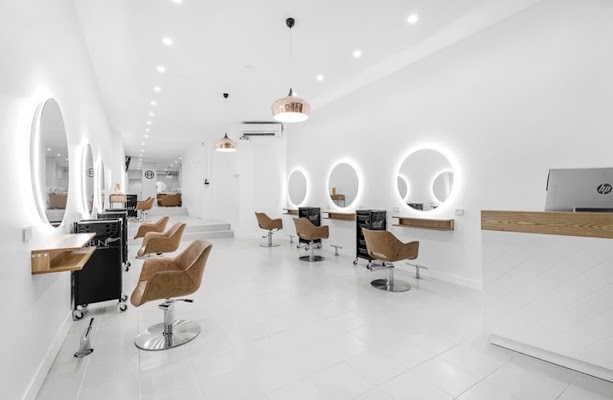 HeadOffice Hair Specialist
