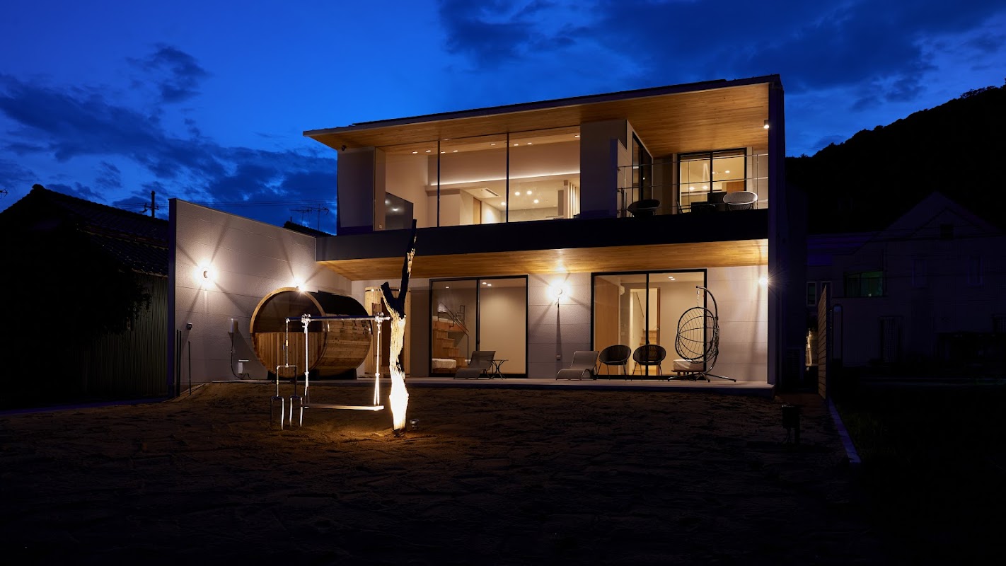 ウミヘノトビラ