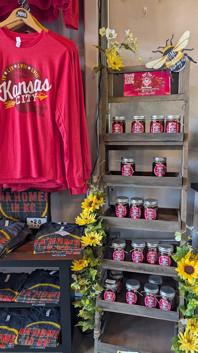 Press Monkey Studio photo 3