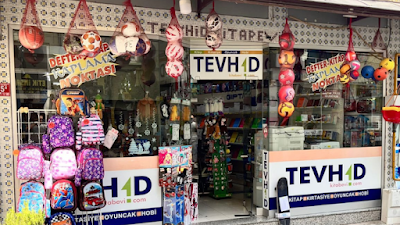 Tevhid Kitabevi - Kafe