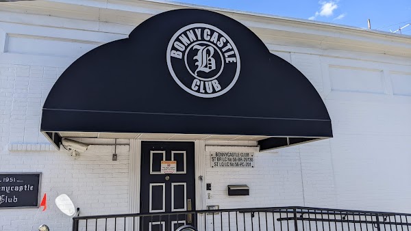 BONNYCASTLE CLUB exterior