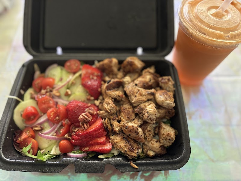 NURA JUICE BAR photo 4