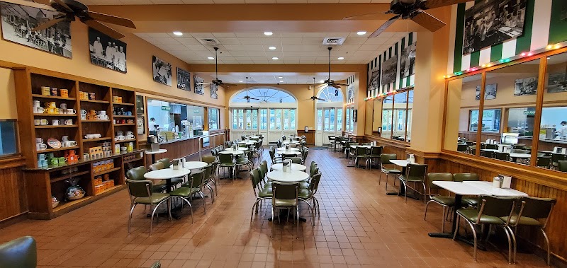 Cafe Du Monde Covington photo 1