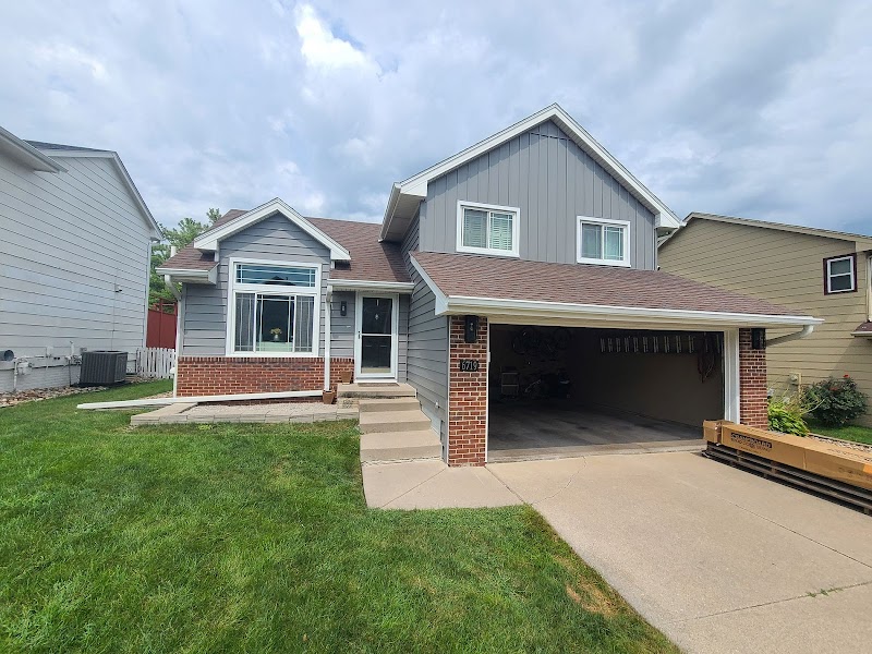 Right Roofing & Siding photo 4