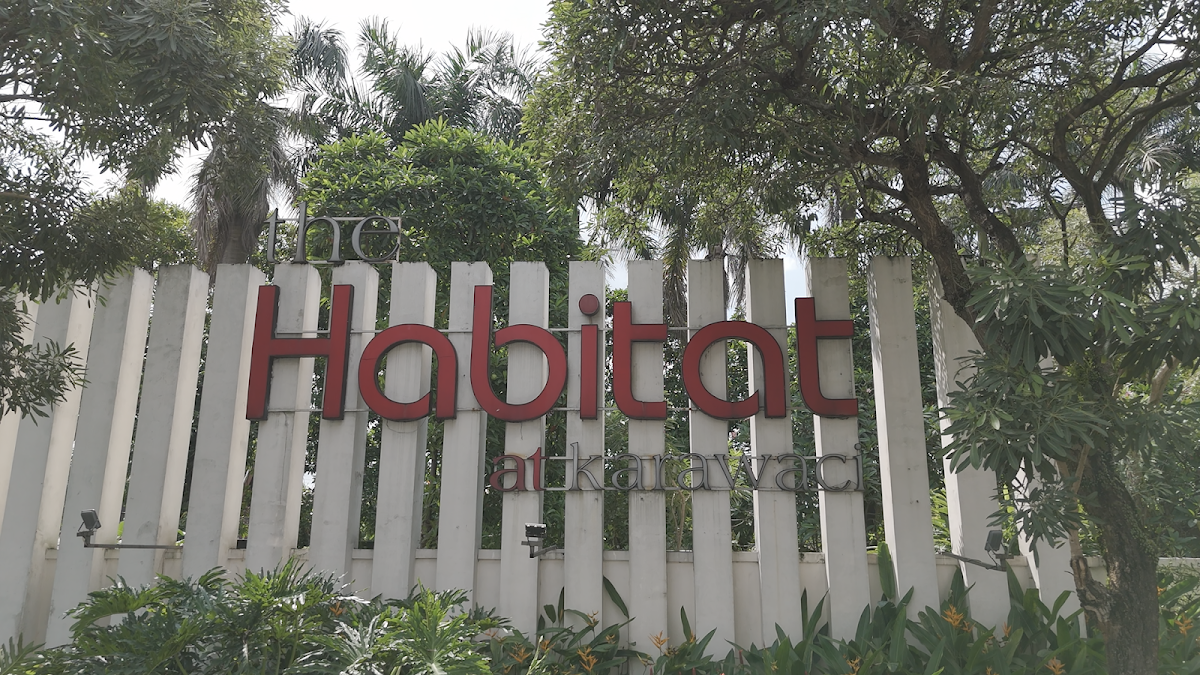 Apartment the Habitat at Karawaci