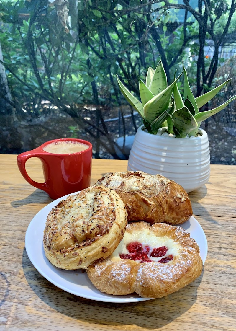 Remi43 Flower & Coffee photo 2