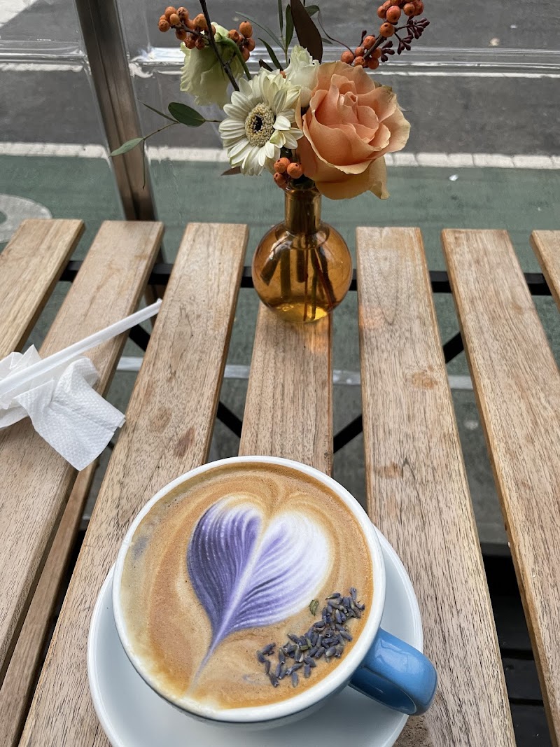 Remi43 Flower & Coffee photo 3