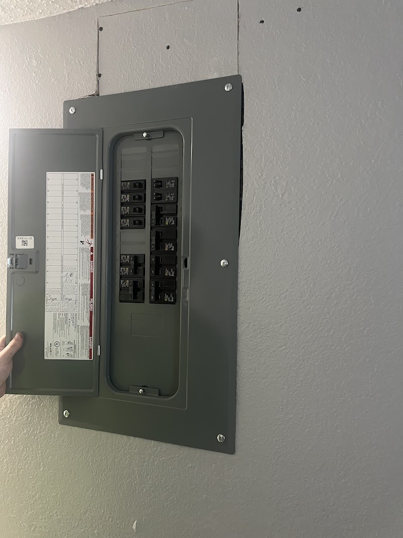 In Phaze Electric Inc. - Electrician in Orlando