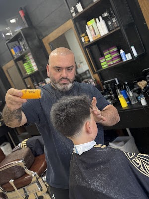 Aiden barber shop photo 3