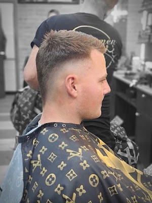M&H BARBERS photo 3
