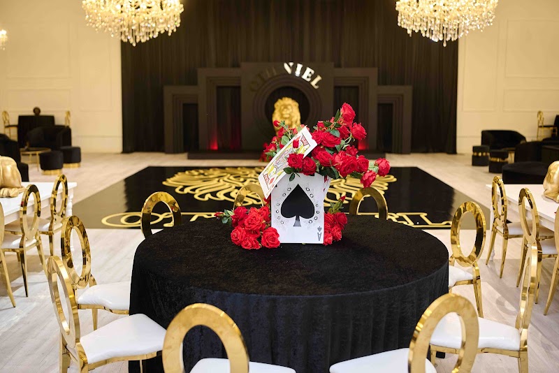 The Blank Canvas Space photo 5