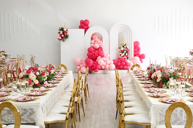 The Blank Canvas Space photo 6