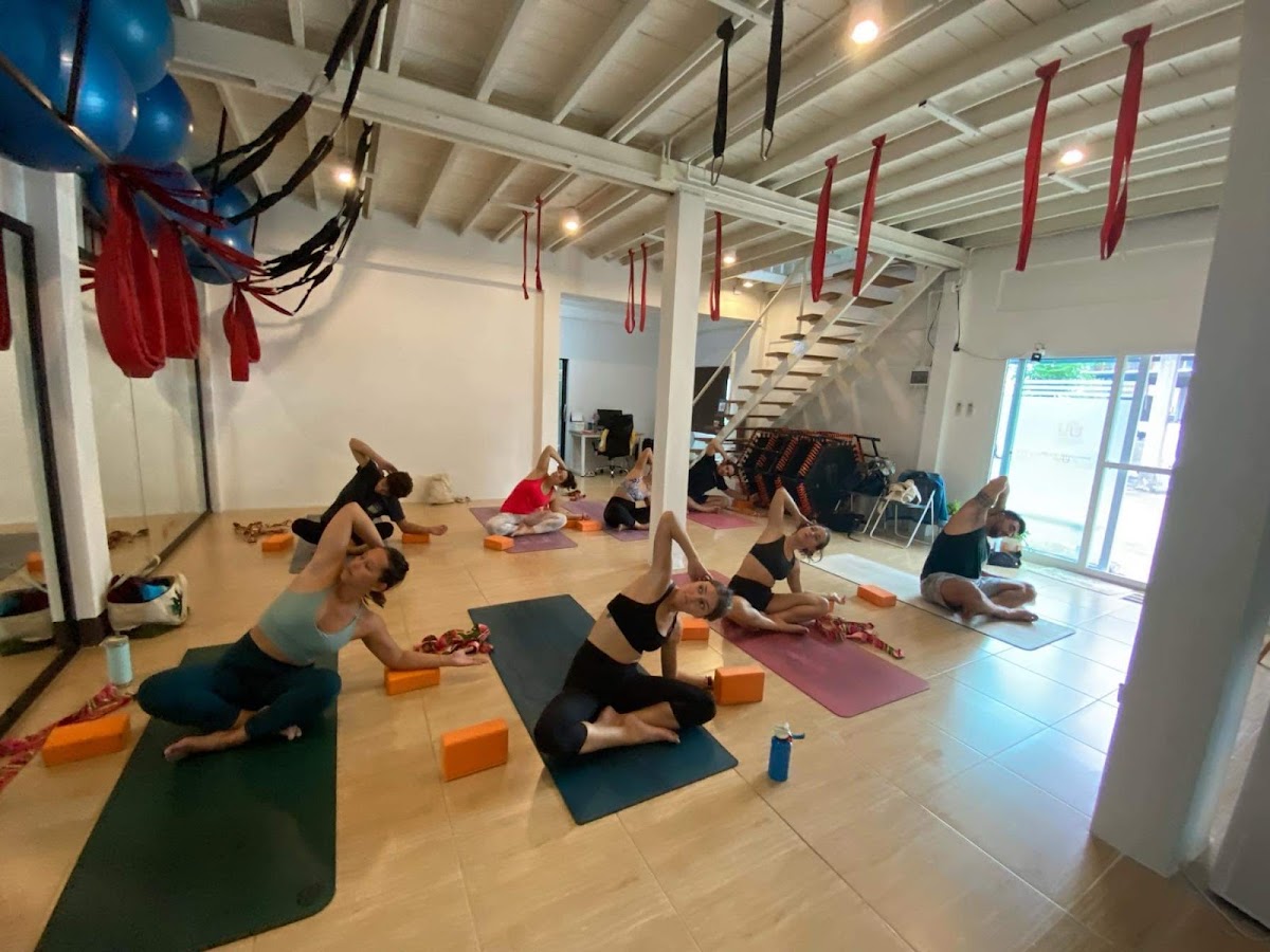 Boonyada yoga — 4