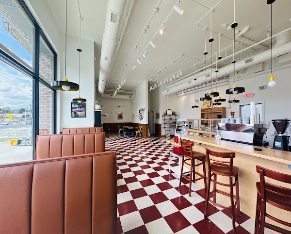 Janet’s Cafe & Bakery