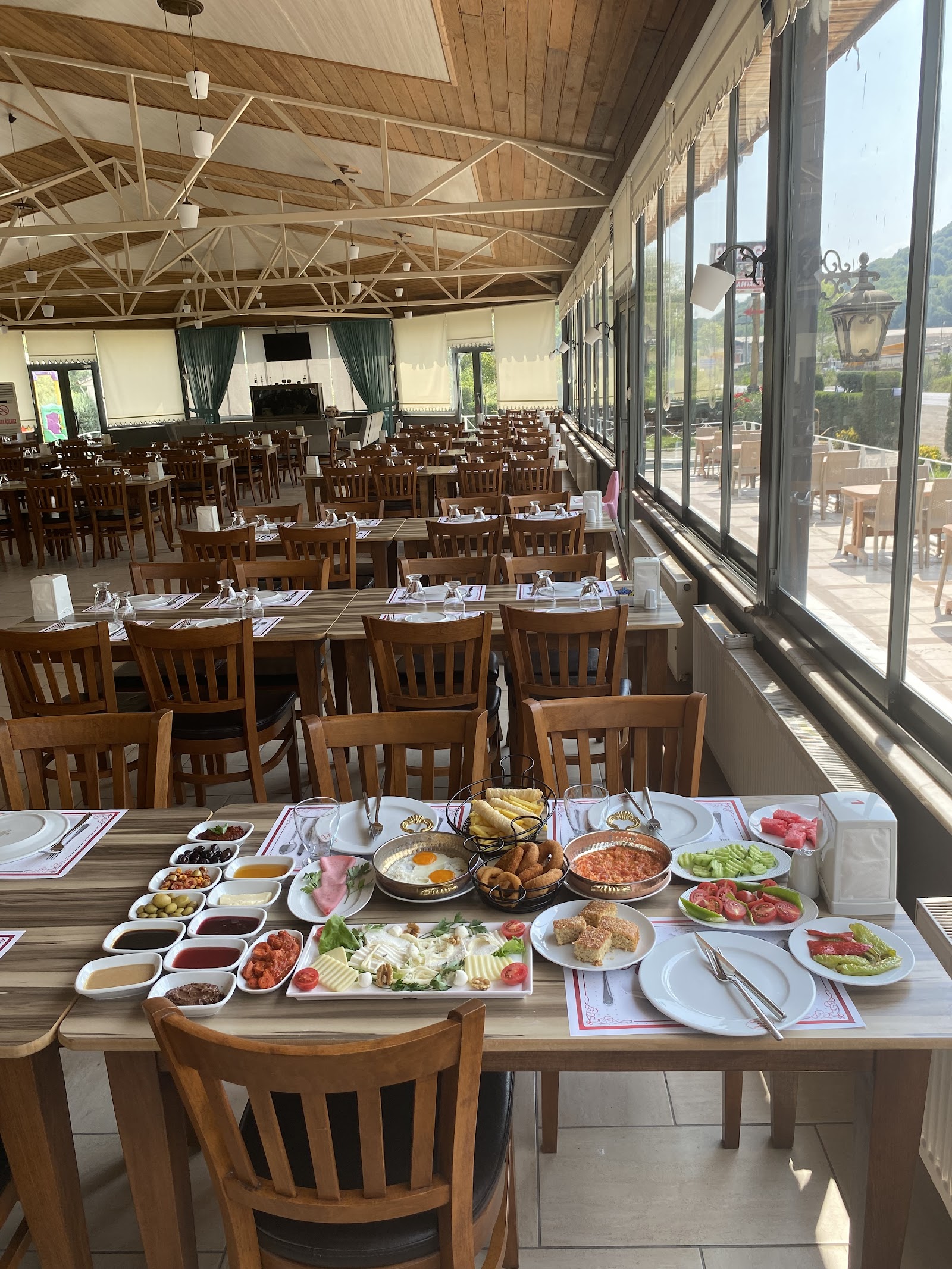 Alya Garden mekanı