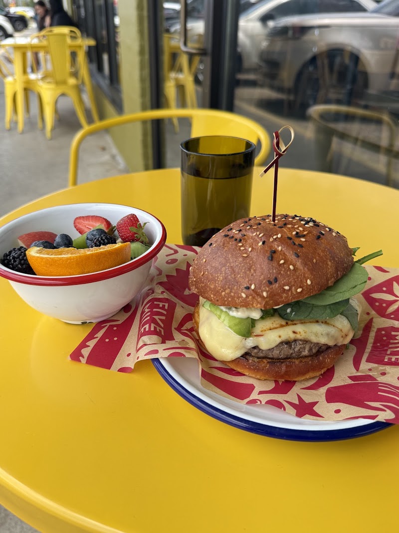Five Mile Eatery photo 3