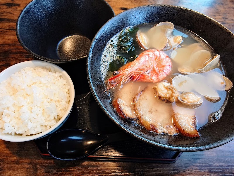 麺屋 縁68 写真4