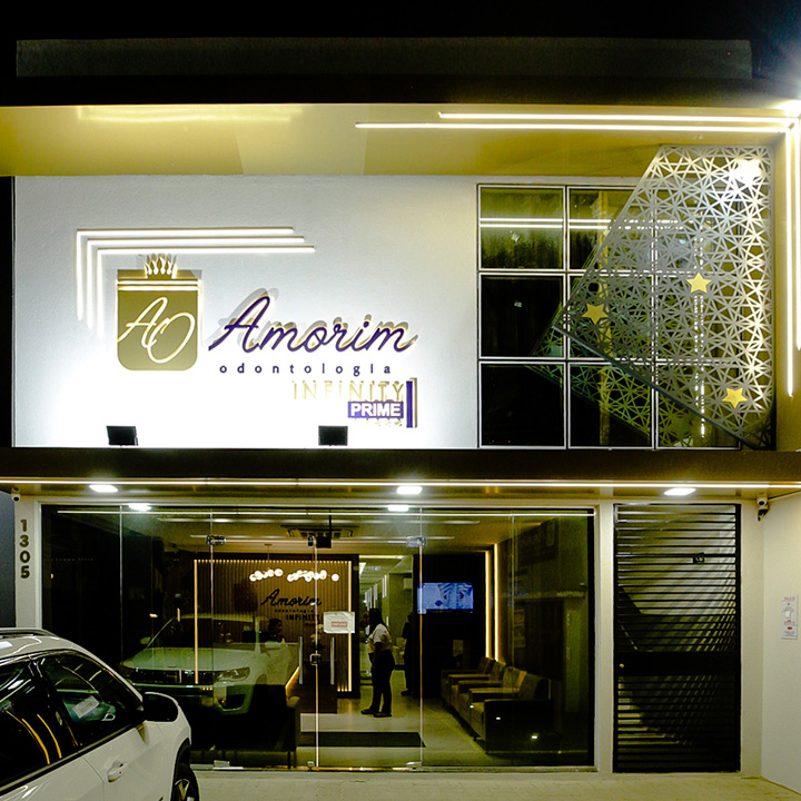 Implante Dentário | Lente de Contato Dental | Amorim Odontologia | São Geraldo | Manaus - AM - foto 2