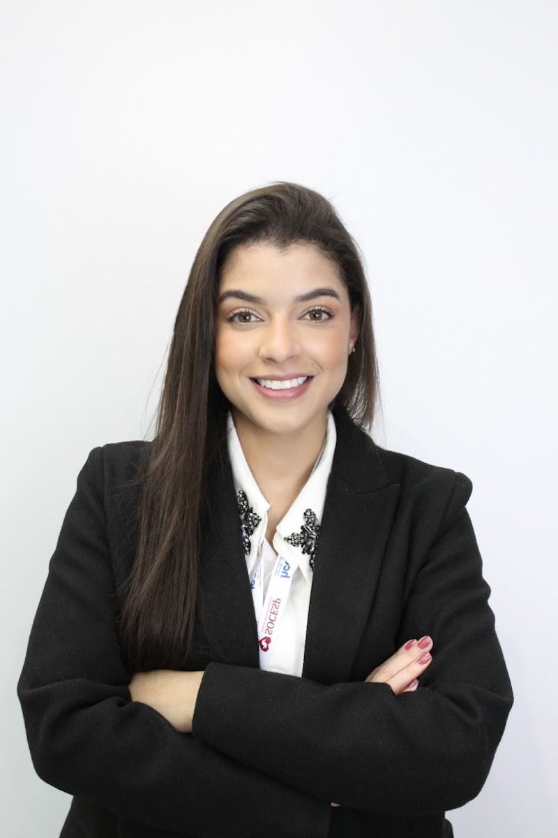 Dra. Natássia Santos - CARDIOLOGISTA