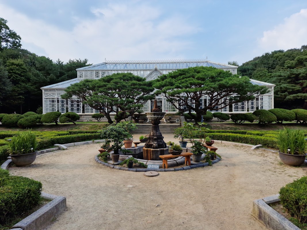 Changgyeonggung Palace