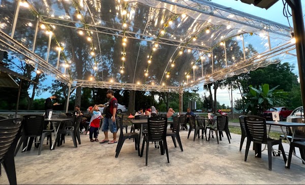 Riza Food Station - Photo 1