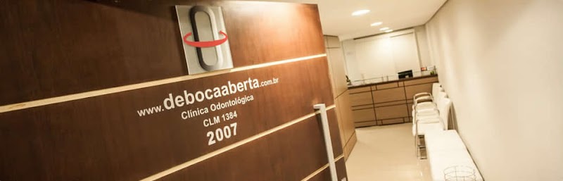 Clínica de Odontologia e Ortodontia - De Boca Aberta