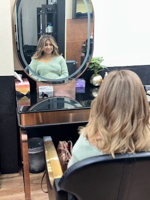 Glamour Hair&Makeup photo 3