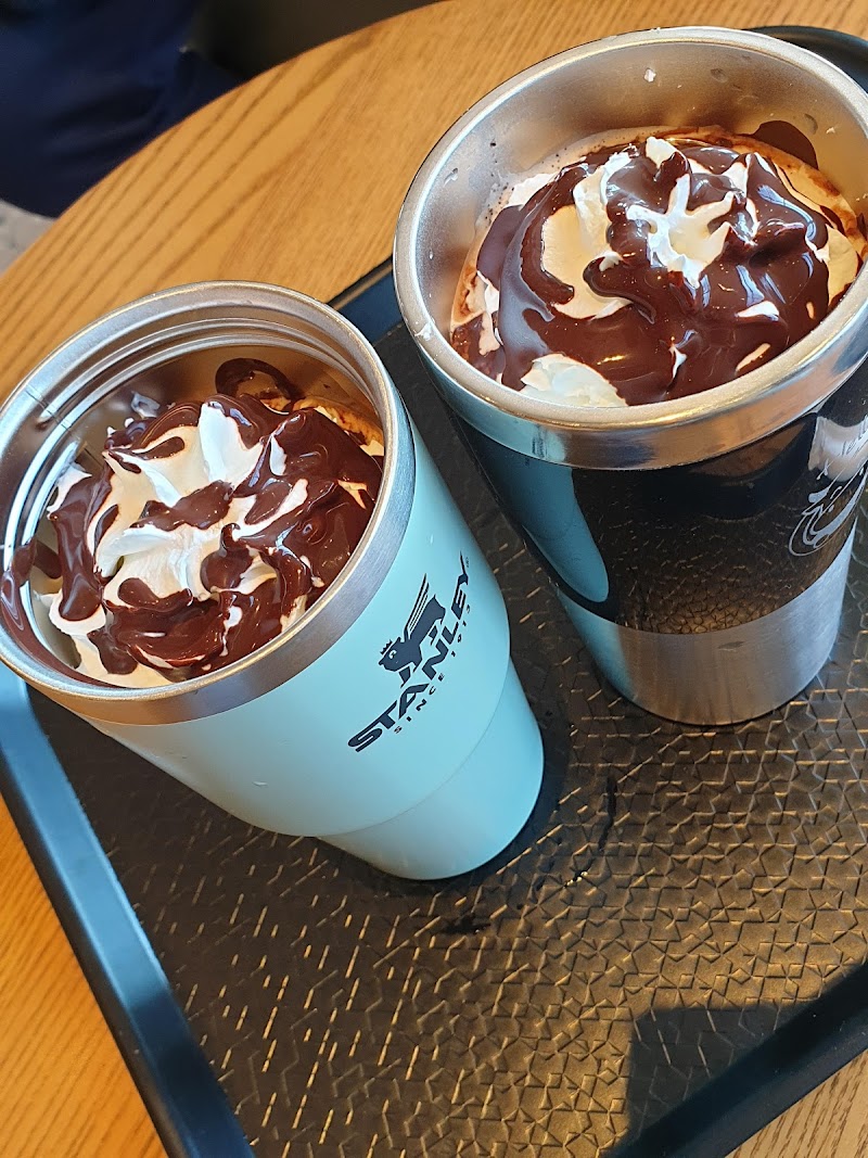 스타벅스 동광주DT점 사진 5
