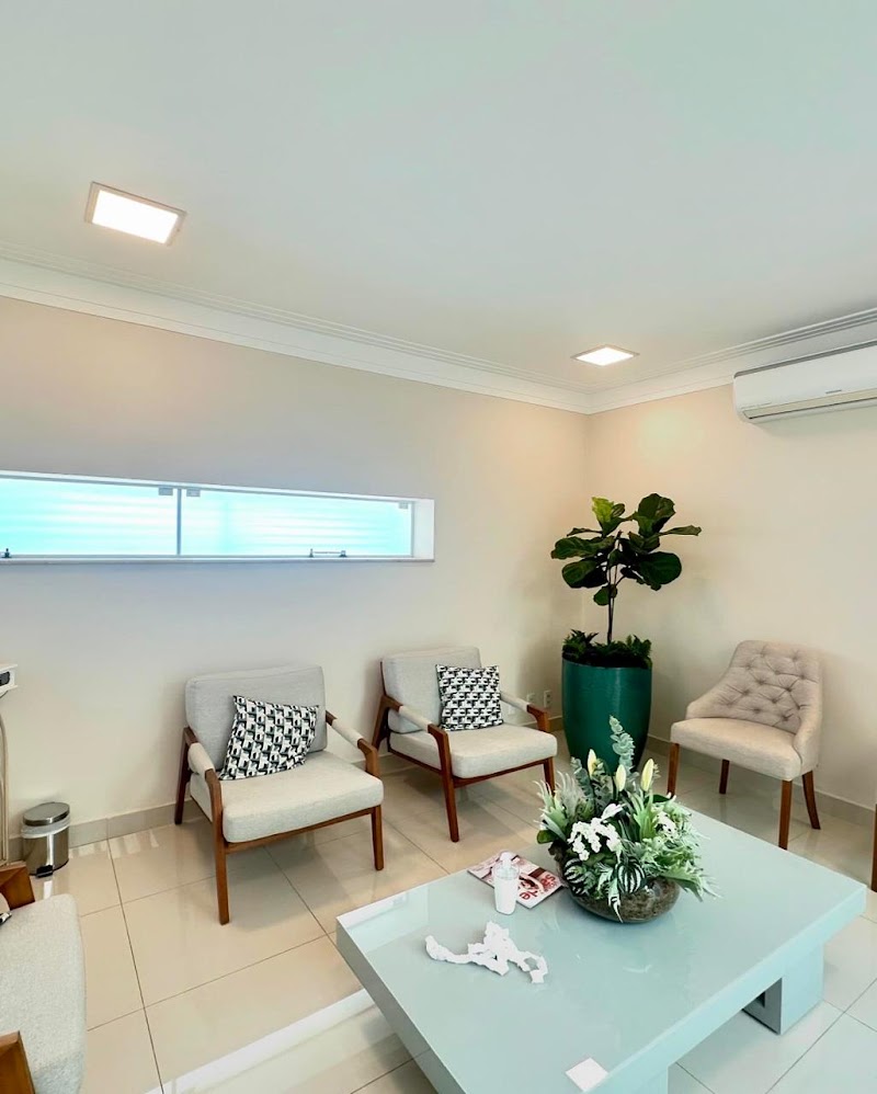 Dra. Priscila Jardim - foto 2