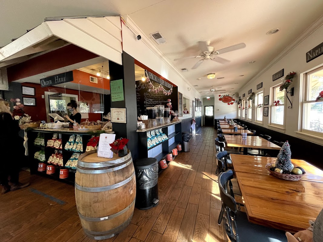 Joey Tomatoes Deli & Market photo 4