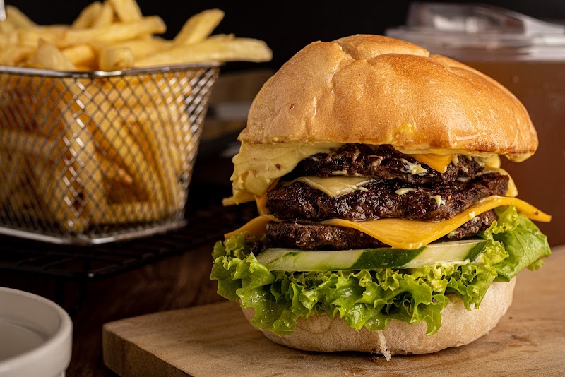 DAILY BURGER