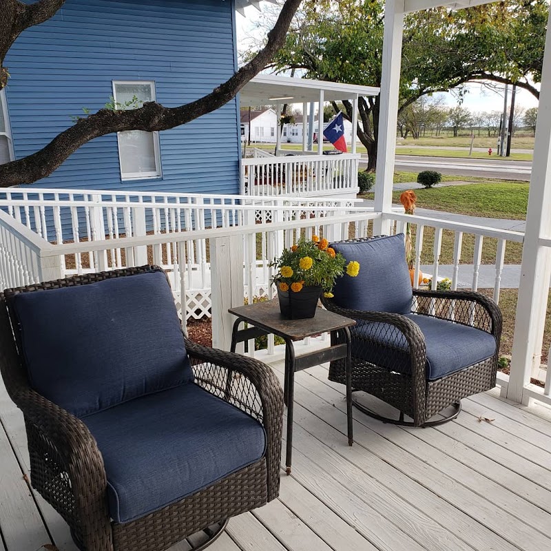 Chisholm Country Store & Cafe photo 1