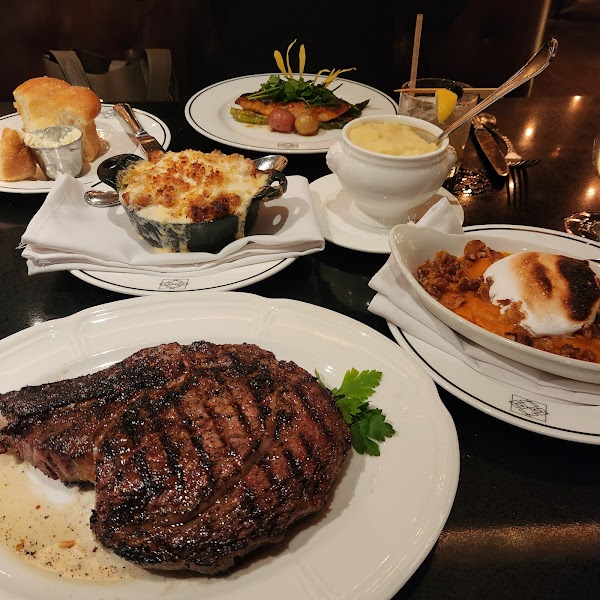 Photo by Chris Hayes