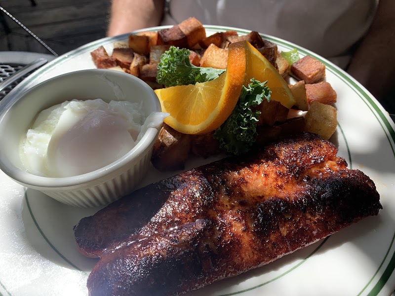 Del Monte Cafe photo 4