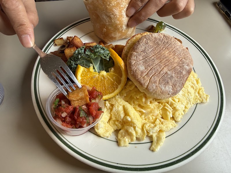 Del Monte Cafe photo 3