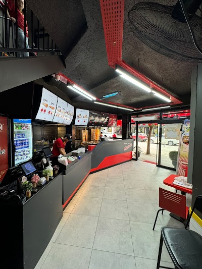 Öncü Döner İnegöl - Restoran